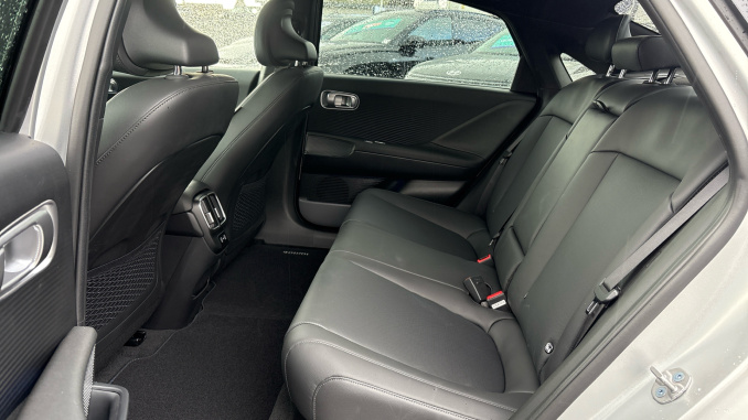 Hyundai IONIQ 6 239kW Ultimate 77kWh 4dr AWD Auto Electric Saloon - Image 16